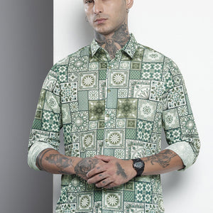 Men's Green Regular Fit Indie Print Resort Wear Shirt