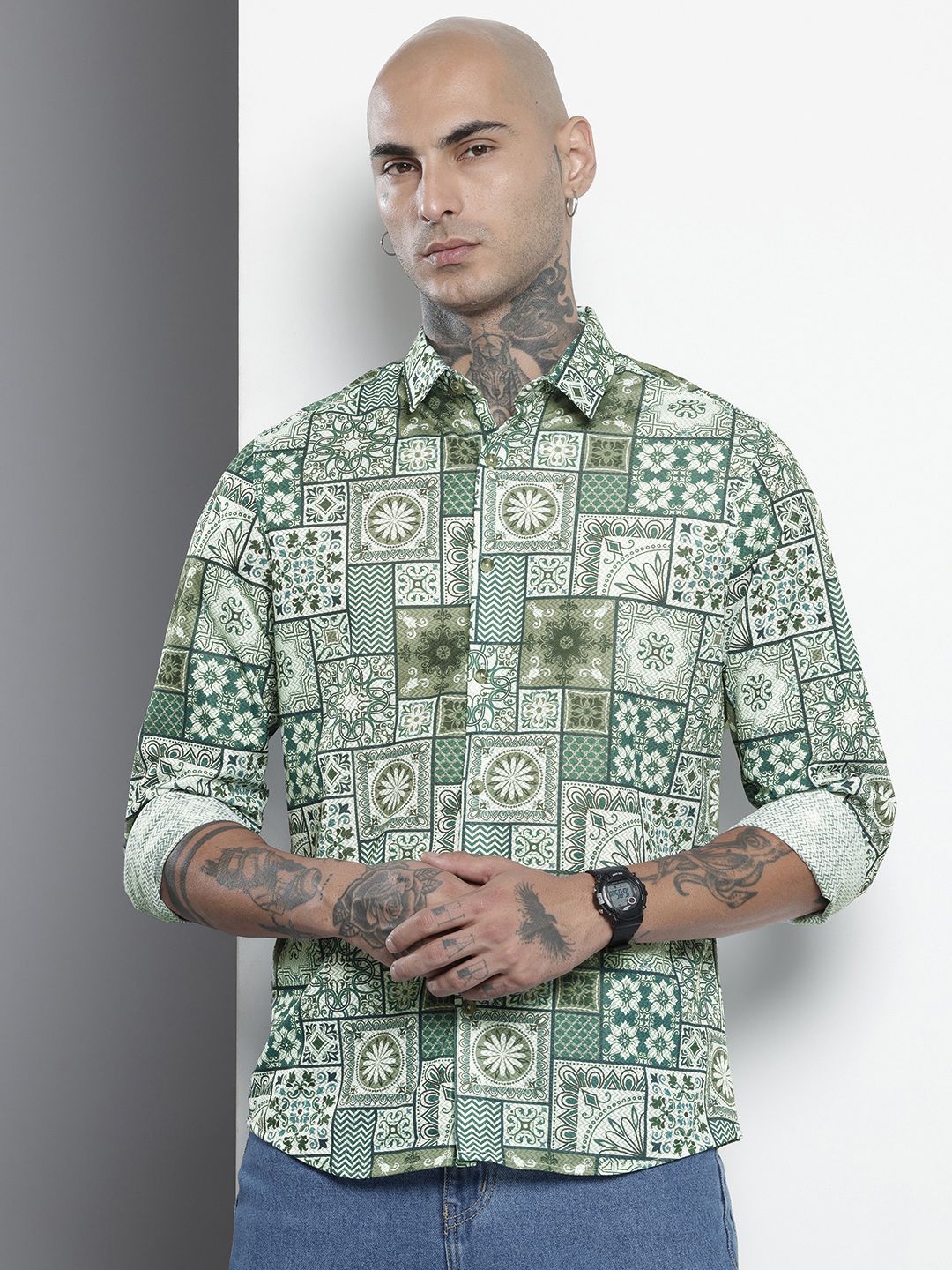 Men's Green Regular Fit Indie Print Resort Wear Shirt