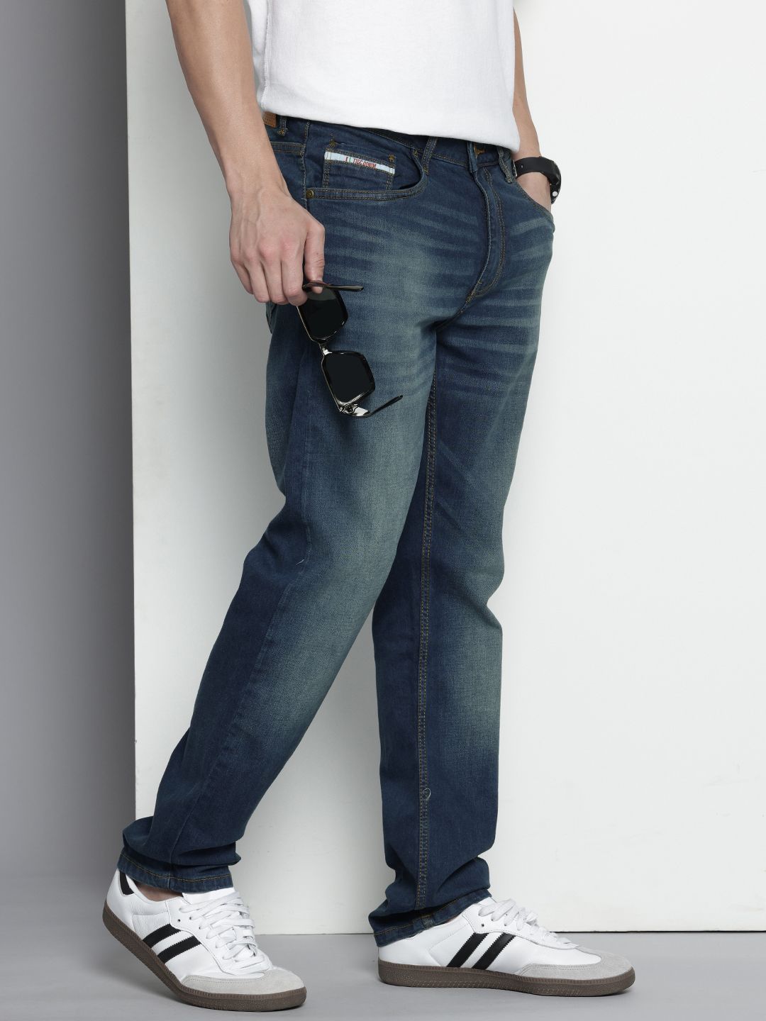 Men's Blue Slim Straight Fit Solid Jeans