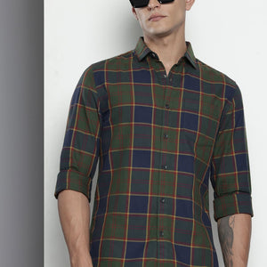 Men's Green Slim Fit Checked Casual Shirt
