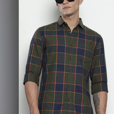 Men's Green Slim Fit Checked Casual Shirt