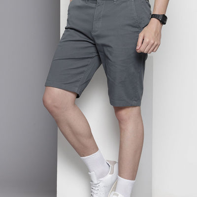 Men's Silver Regular Fit Solid Chino Shorts