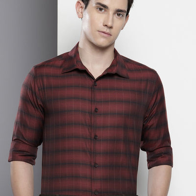 Men's Maroon Slim Fit Checked Formal Shirt