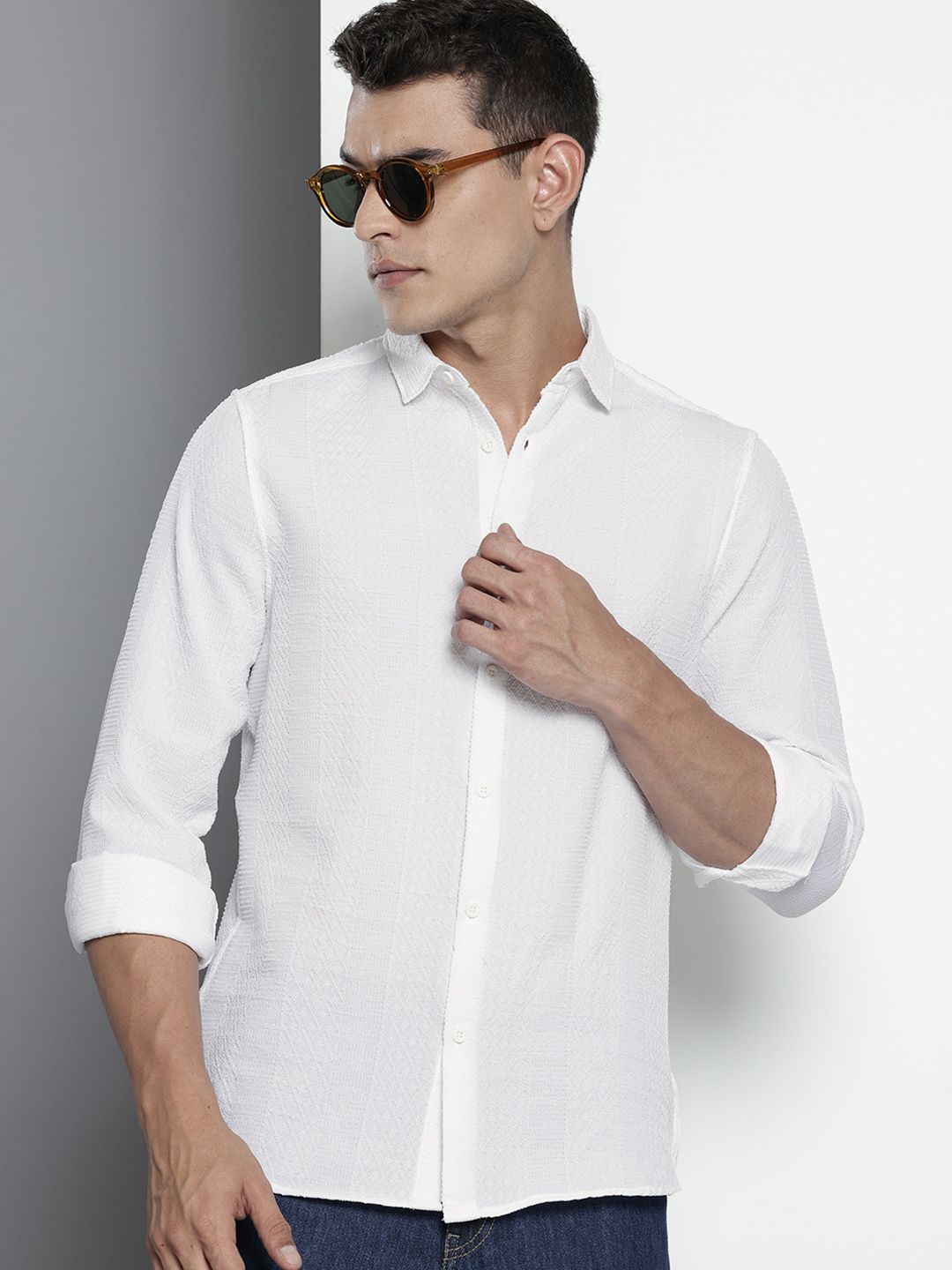 Men's White Regular Fit Solid Resort Wear Shirt
