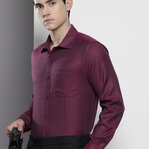 Men's Purple Slim Fit Solid Formal Shirt