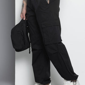 Men's Black Relaxed Fit Cargos
