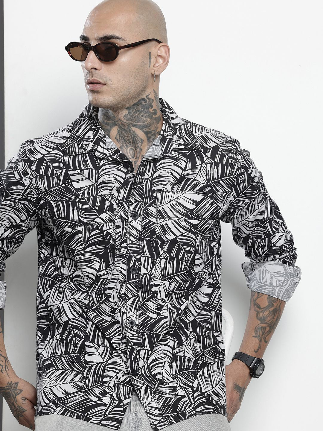 Men's Black Regular Fit Abstract Print Casual Overshirt
