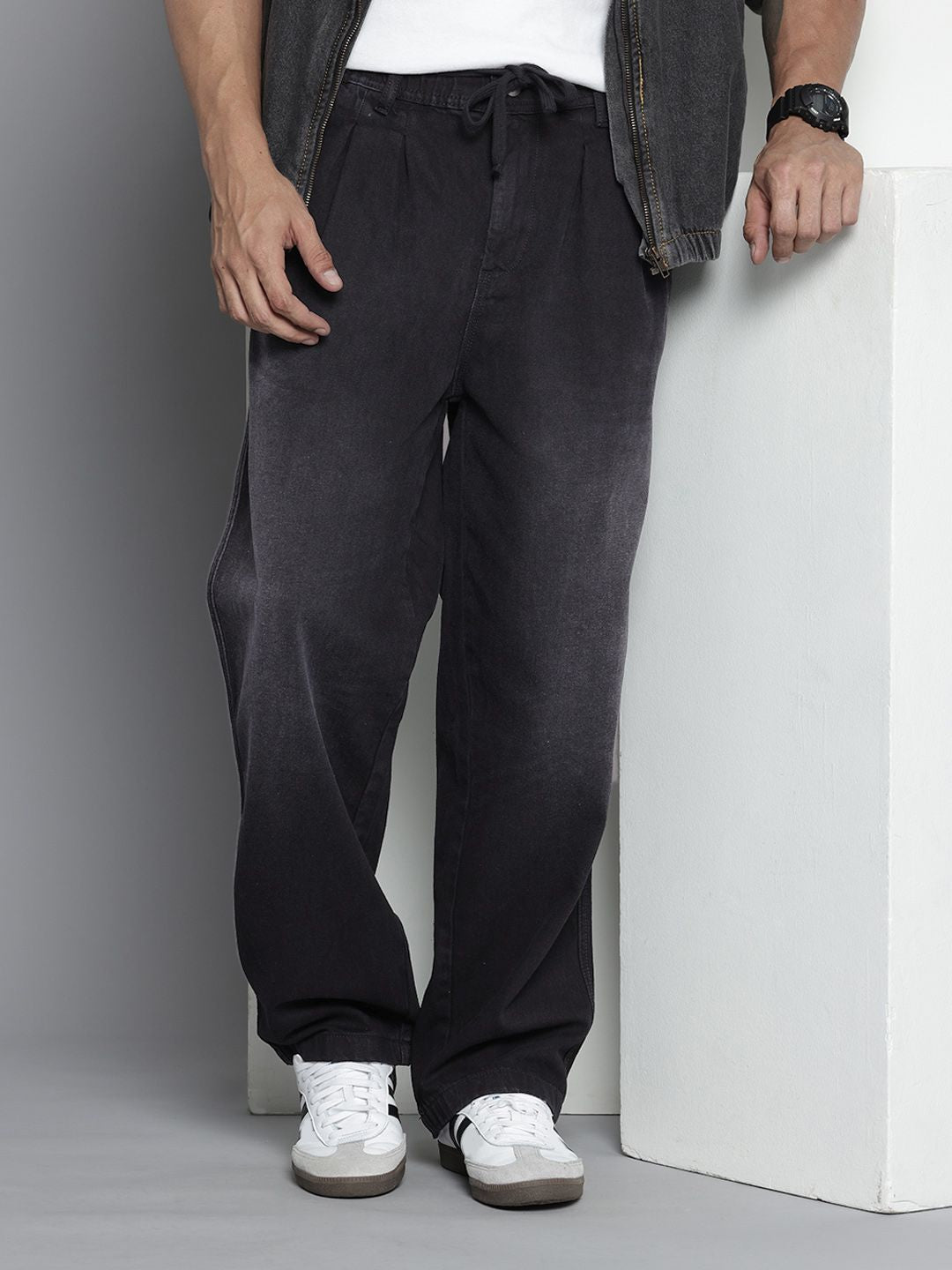 Men's Black Relaxed Fit Solid Denim Joggers