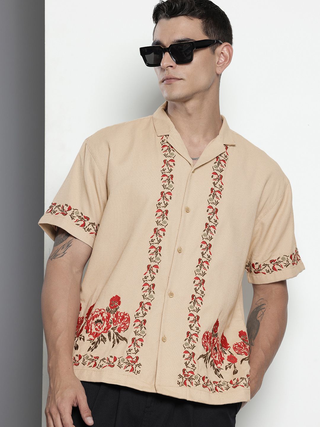 Men's Khaki Relaxed Fit Solid Resort Wear Shirt