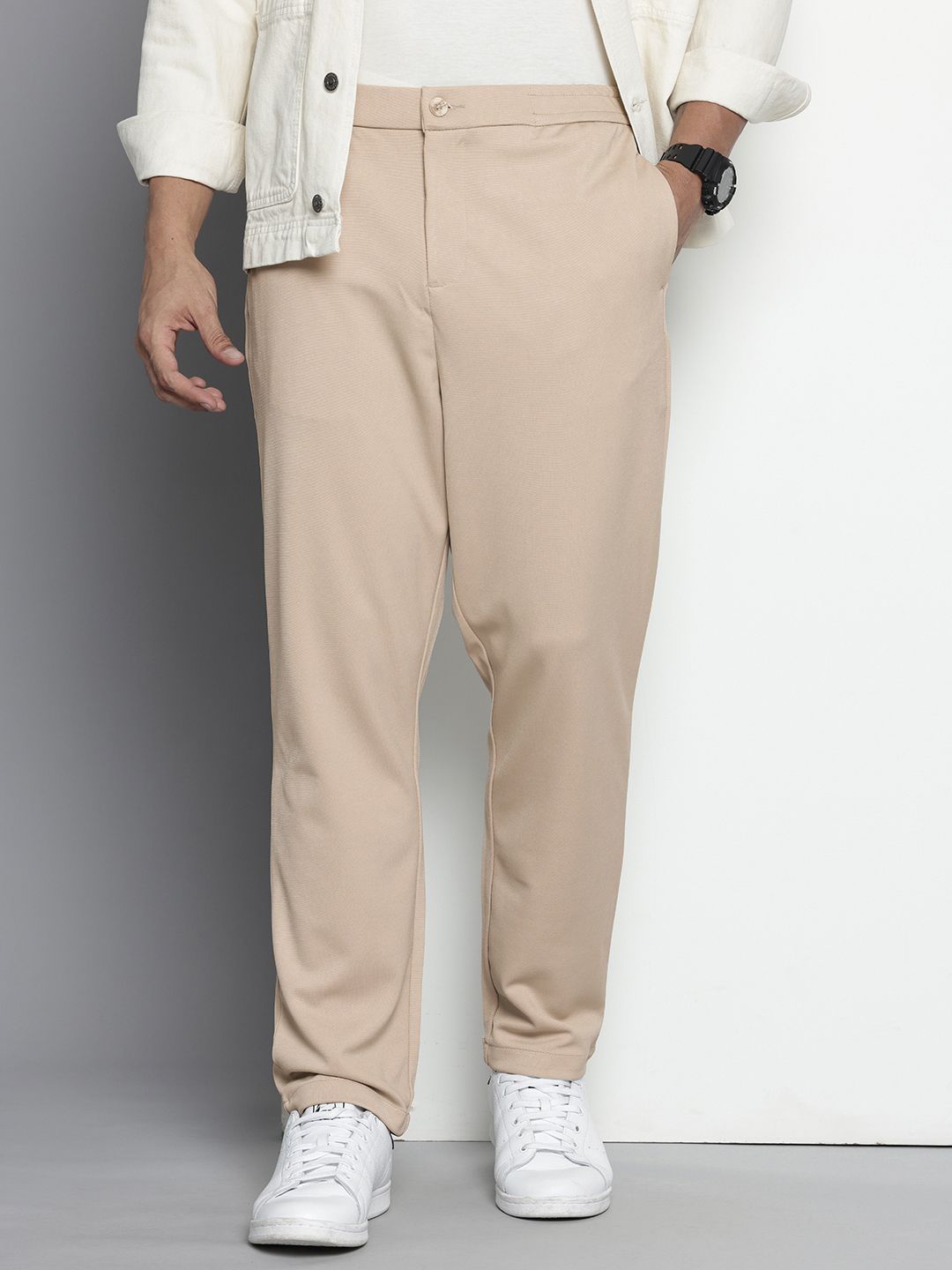 Men's Beige Relaxed Fit Solid Chinos