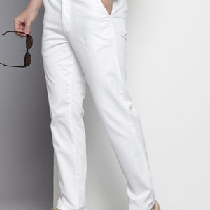 Men's White Regular Fit Solid Chinos