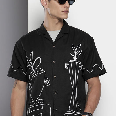 Men's Black Relaxed Fit Solid Resort Wear Shirt