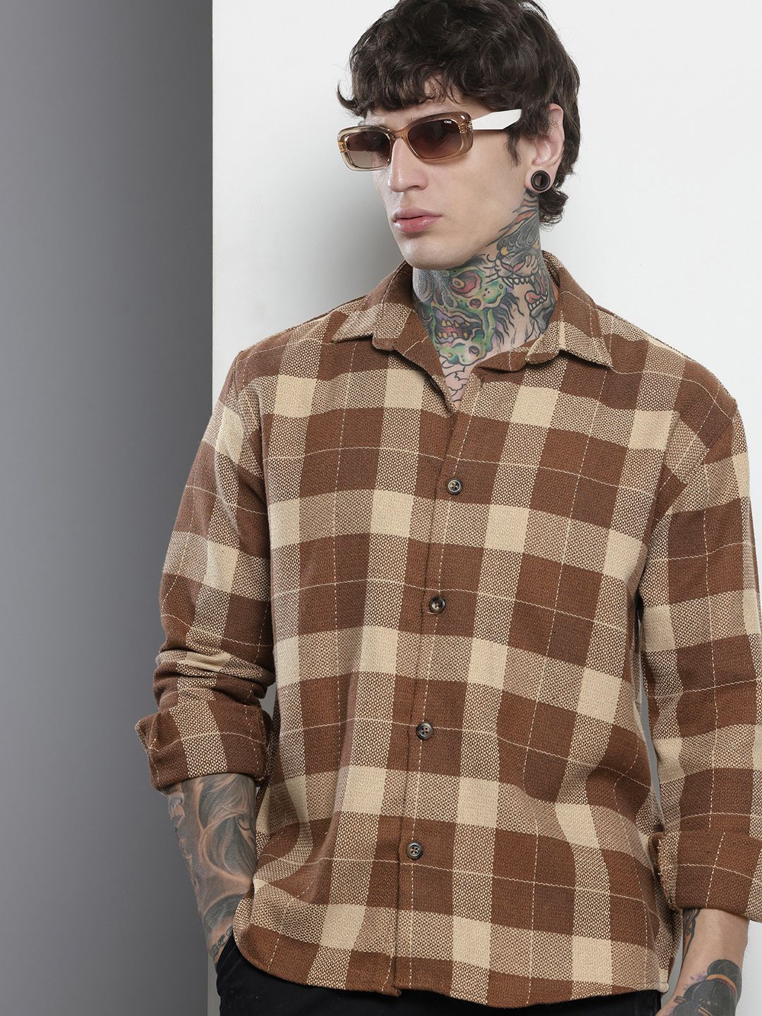 Men's Brown Relaxed Fit Checked Resort Wear Shirt