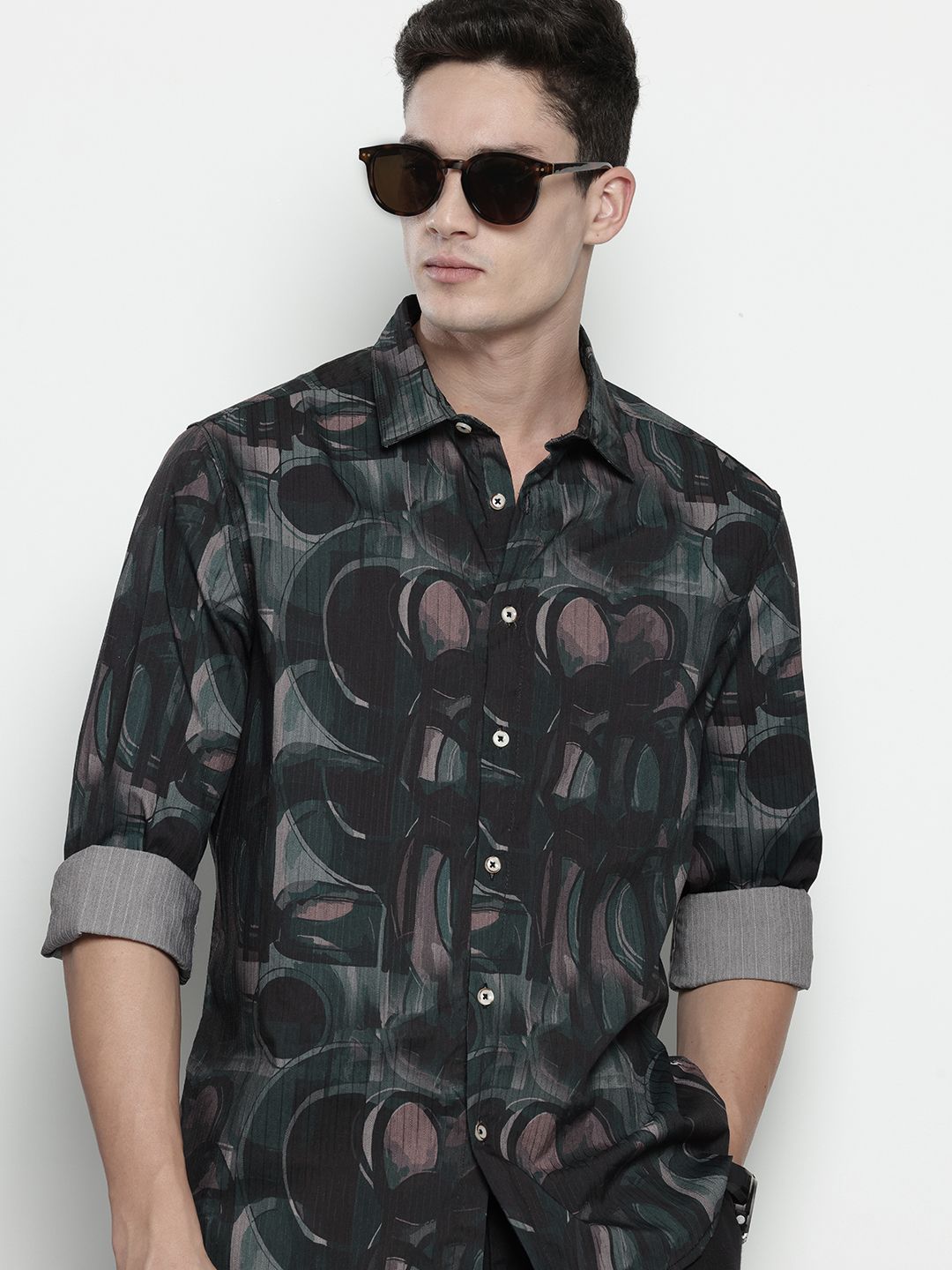 Men's Black Slim Fit Abstract Print Party Wear Shirt