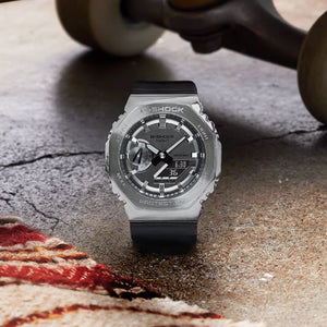 Casio G-Shock GM-2100 Series Silver Dial Men 44.4mm G1159 GM-2100-1A
