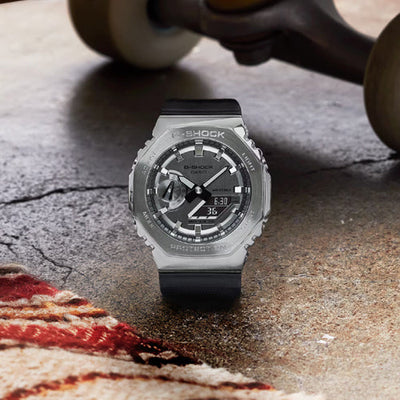 Casio G-Shock GM-2100 Series Silver Dial Men 44.4mm G1159 GM-2100-1A