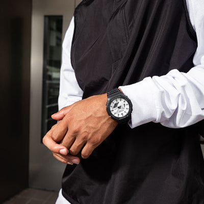 Casio G-Shock 2100 Series White Dial Men 45.4mm G1637 GA-2100WD-1A