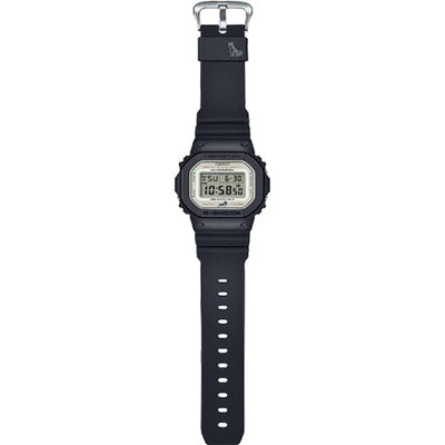 Casio G-Shock White Dial Men 42.8mm G1639 DW-5600SHB-1