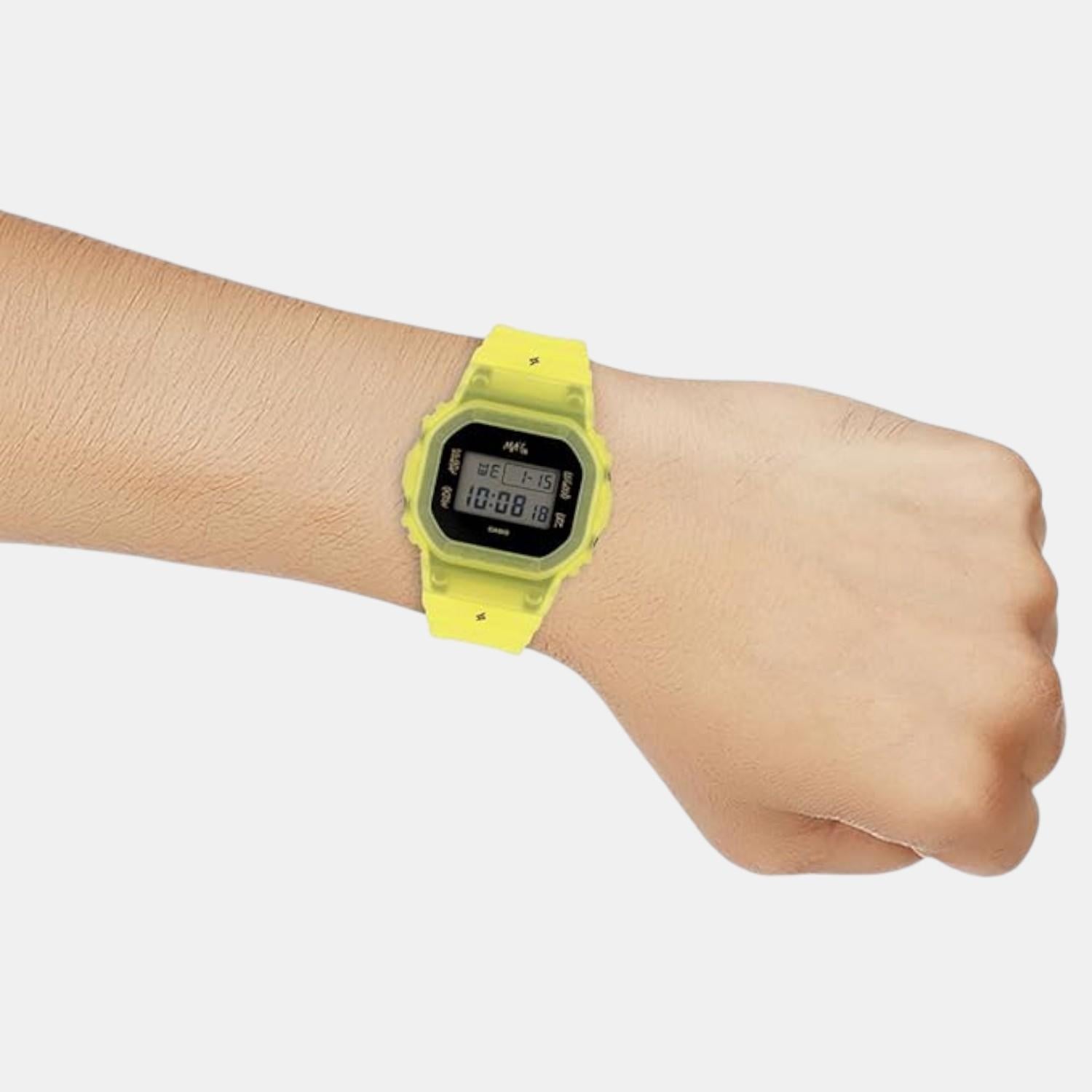 G-Shock Men Quartz Black Dial Digital Resin Watch G1652