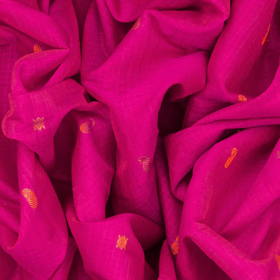 Pink Handloom Gadwal Silk Saree With Chakaram Buttas-Pink