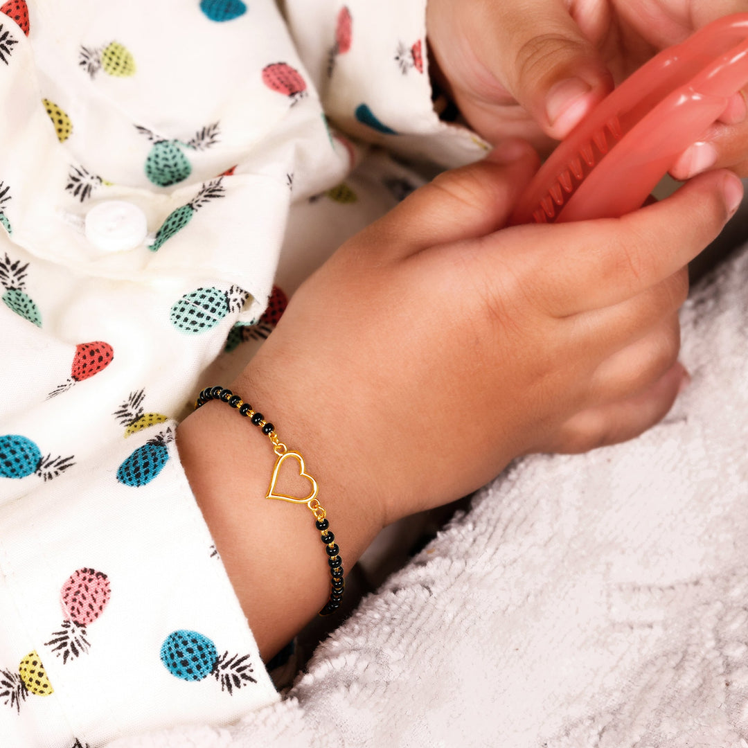 Gold Sacred Heart Kid Nazariya Bracelet (0-1 yrs)