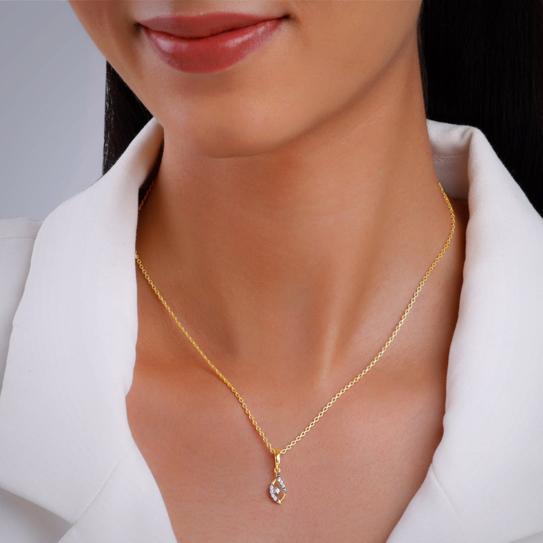 Gold Captivating Droplet Diamond Pendant