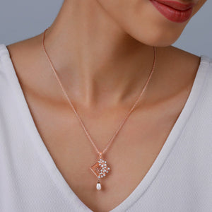 Rose Gold Vega Diamond Pendant
