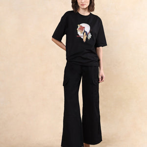 Rareism Women Grail Black Cotton Blend Fabric Short Sleeve Crew Neck Oversized Fit Graphic Print T-Shirt