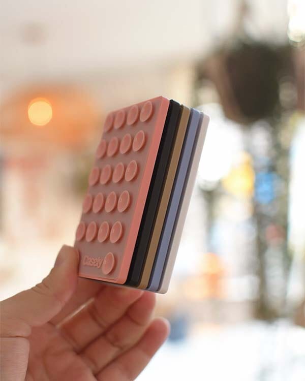 Grippy | White Silicone Suction Phone Mount with MagSafe