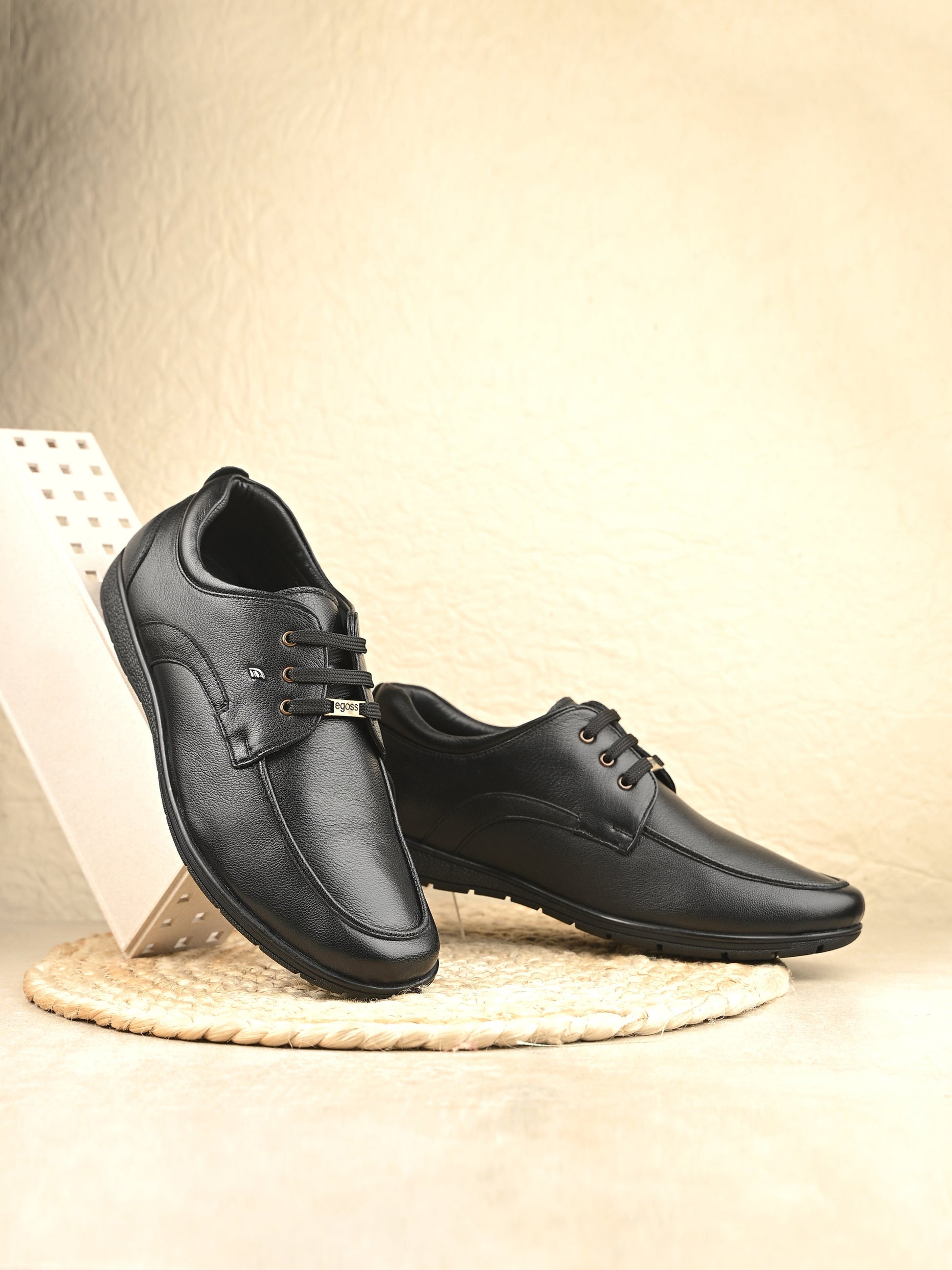 Egoss Casual Lace-Up Shoes For Men