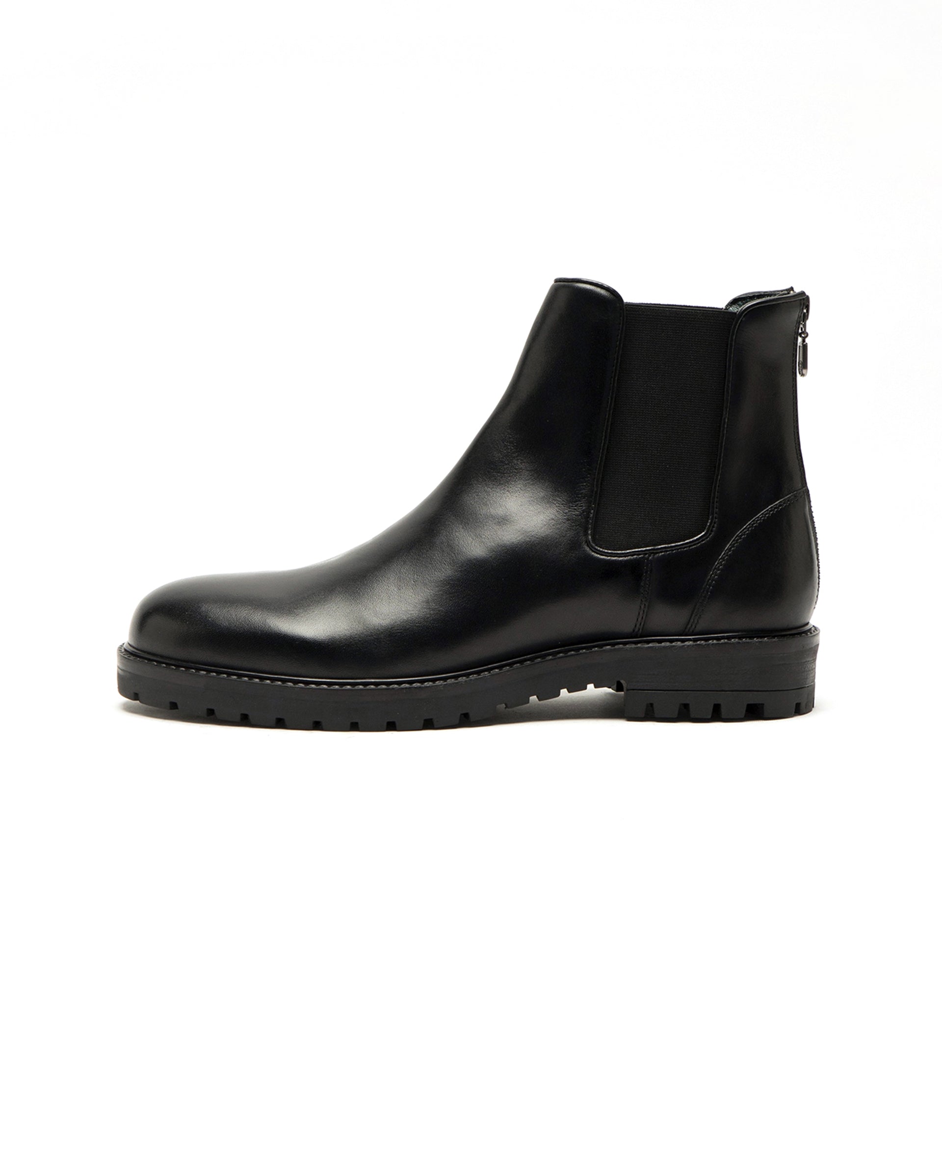 Rare Rabbit Men's Gum Black Classic Chelsea Boot