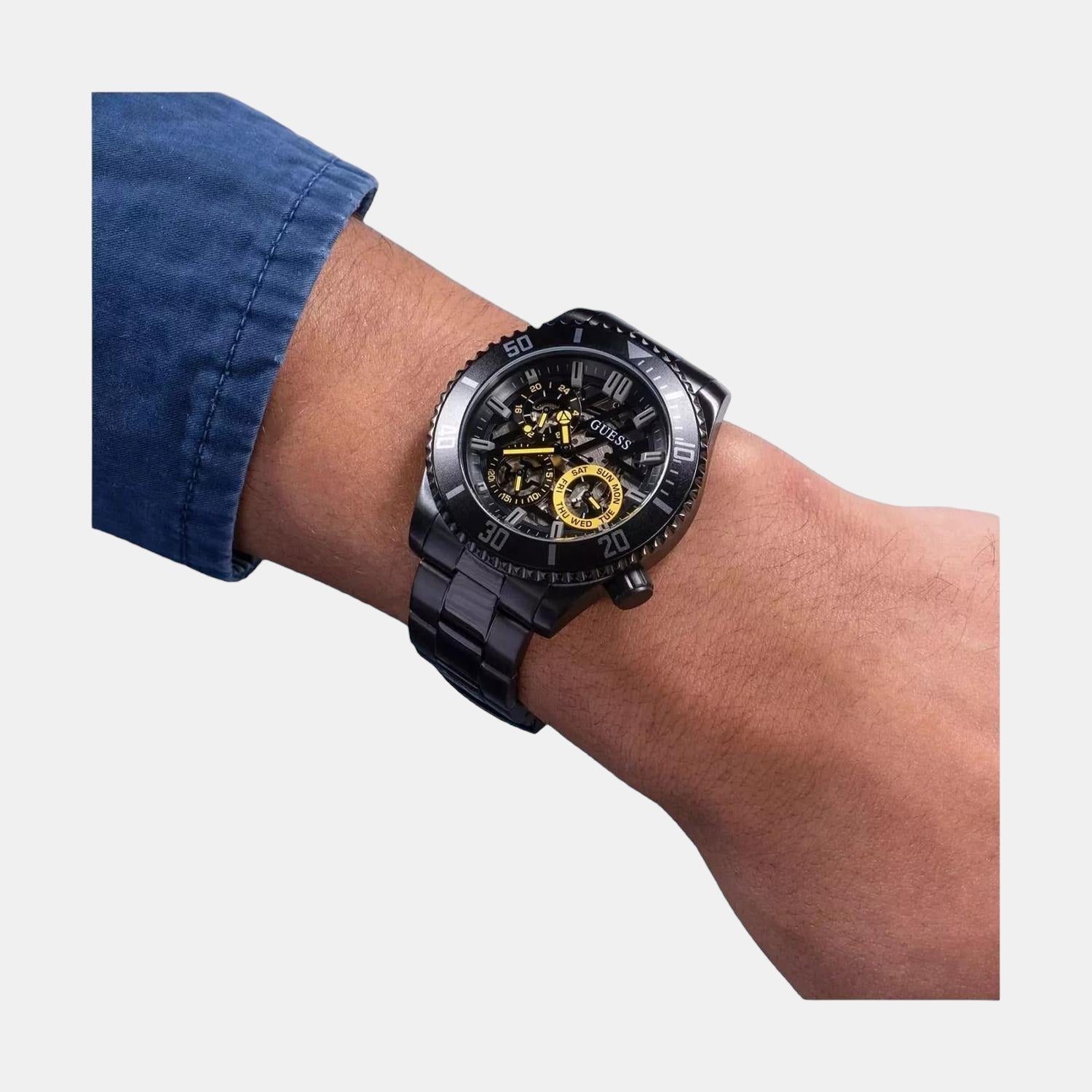 Axle Men Quartz Black Dial Analog Stainless Steel Watch GW0488G3
