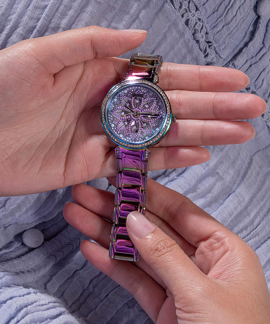 Guess Iridescent Green Dial Women 36mm
