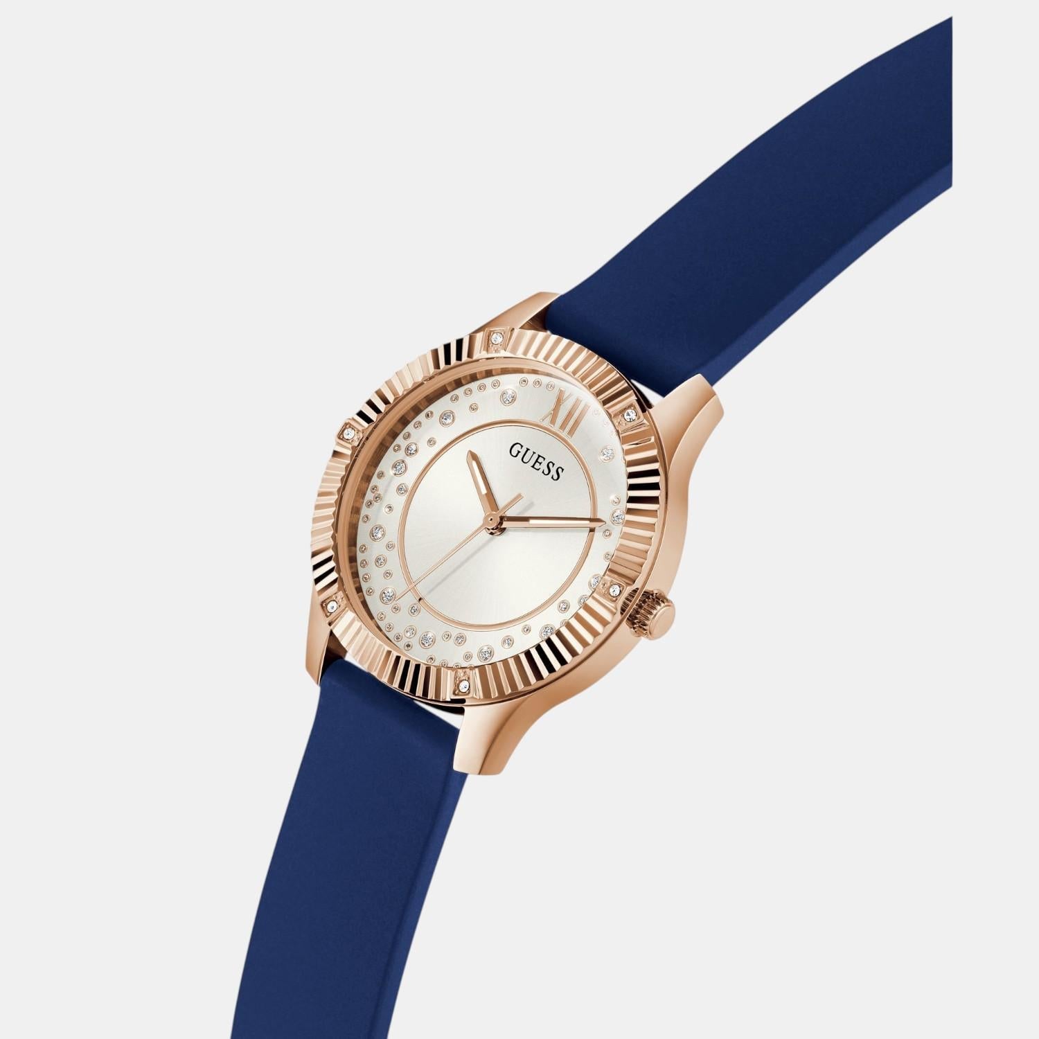 Dress Women Quartz White Dial Analog Silicone Watch GW0766L4