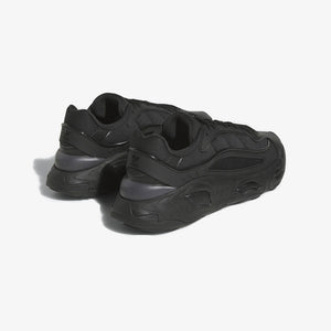 Adidas Originals | OZNOVA  { CORE BLACK