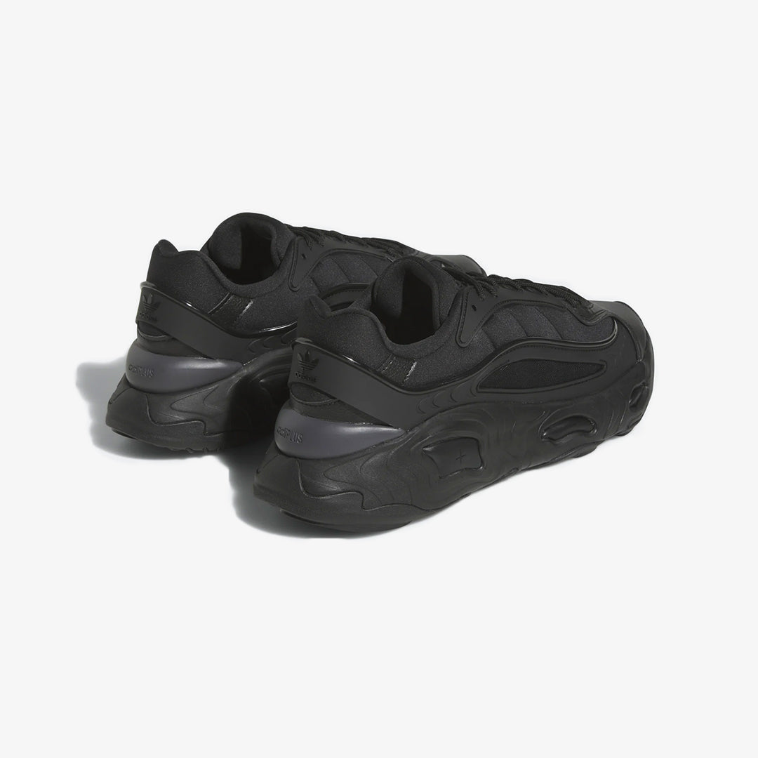 Adidas Originals | OZNOVA  { CORE BLACK
