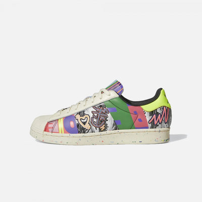 Adidas Originals | SUPERSTAR PRIDE { CREAM WHITE / CORE BLACK