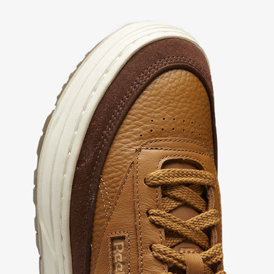 Reebok | CLUB C DOUBLE GEO MID  { BROWN