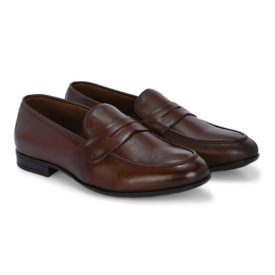 Rover Penny Loafers by Aspeerio
