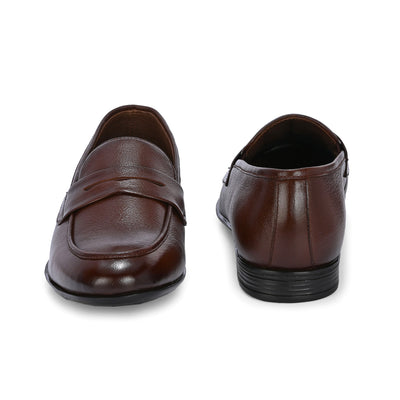 Rover Penny Loafers by Aspeerio