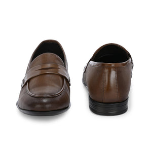 Nova Textured Penny Loafers by Aspeerio