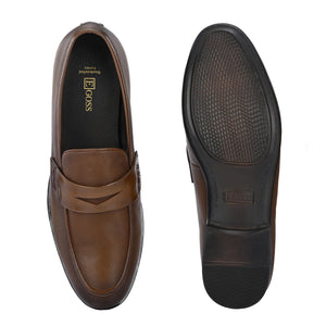 Nova Textured Penny Loafers by Aspeerio