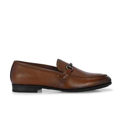 Rover Buckled Loafers by Aspeerio