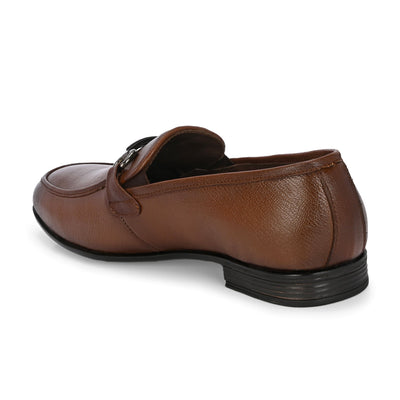 Rover Buckled Loafers by Aspeerio