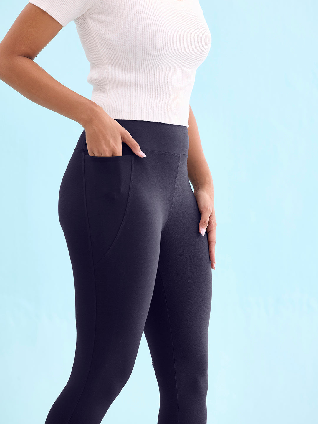 Women Solid Navy High Rise Yoga Leggings