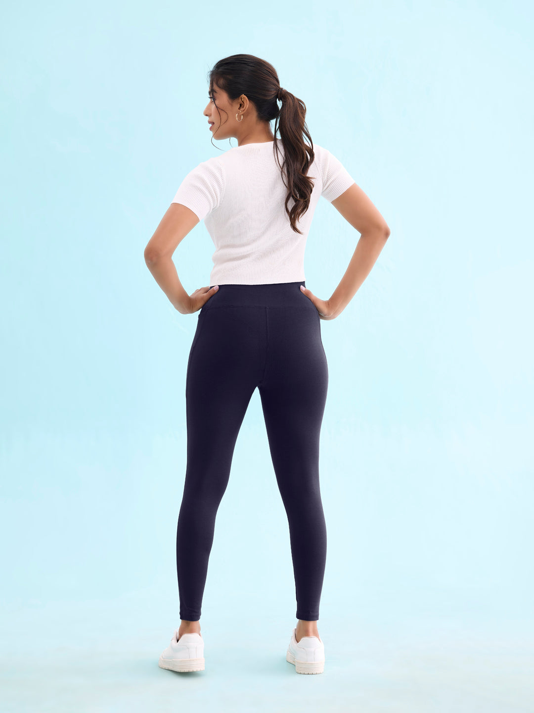 Women Solid Navy High Rise Yoga Leggings