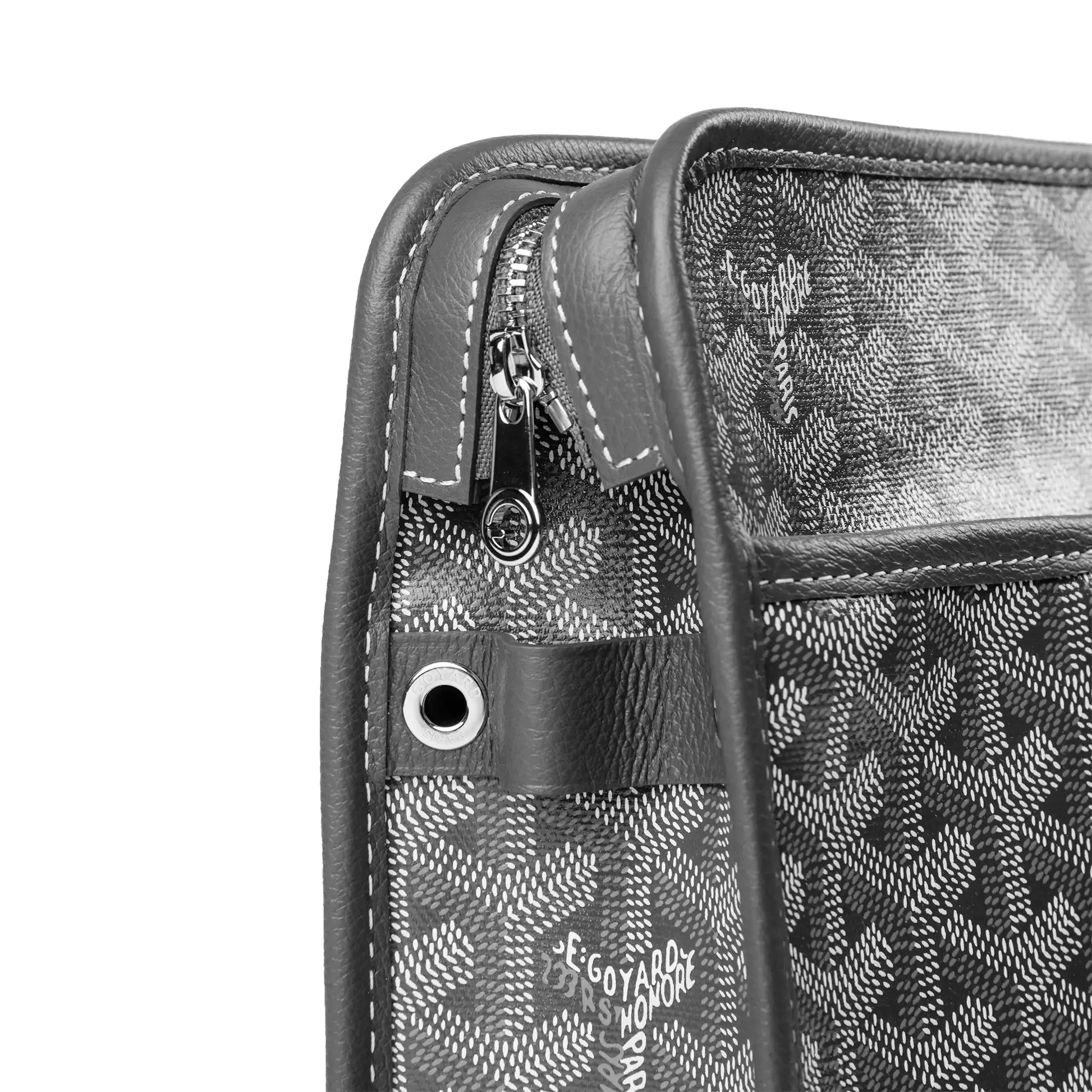 Goyard Jouvence MM Grey Washbag