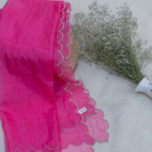 Gulabi Beli