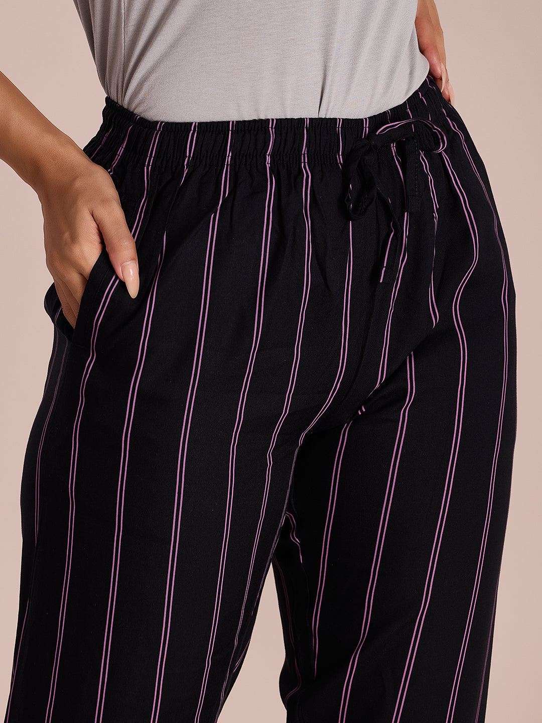 Women Black Printed Woven Viscose Lounge Pants