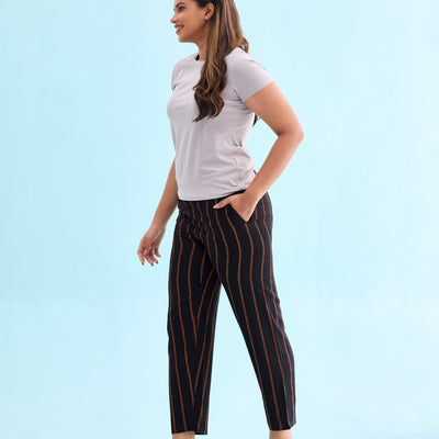Women Printed Black Woven Viscose Lounge Pant